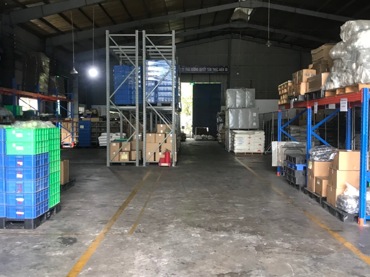 Warehouse (3).jpg